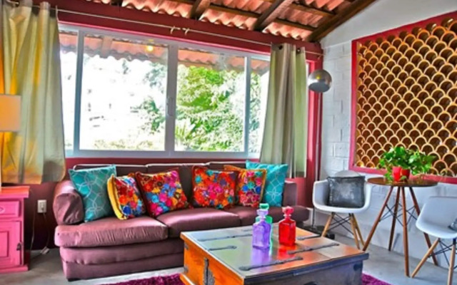 Villa Mercedes Petit Hotel