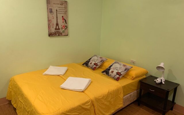 J & C Guesthouse