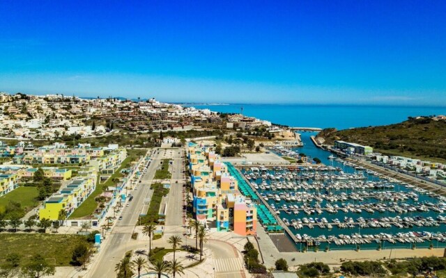 Albufeira Central 1 by Homing