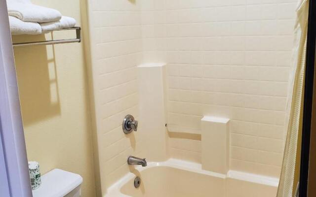 Wildflower Inn at Bell Rock