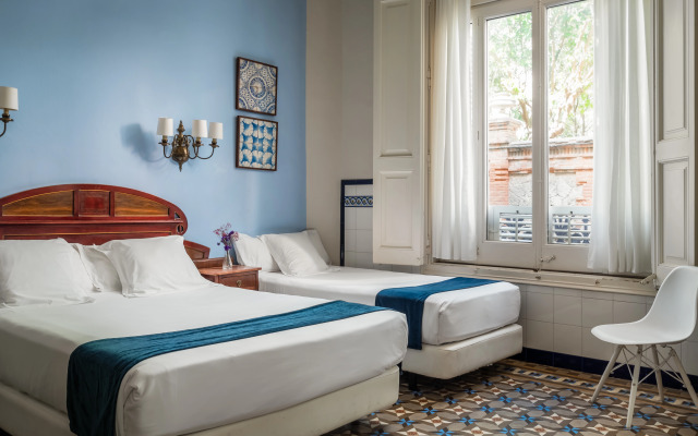 Hotel Medium Renaixença