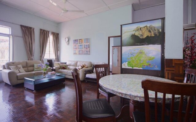 Hin Loi Guesthouse