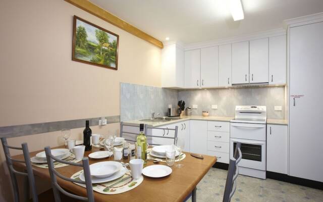 North East Rest Awhile Bed & Breakfast