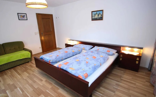 Spacious Apartment near Ski Area in Salzburg