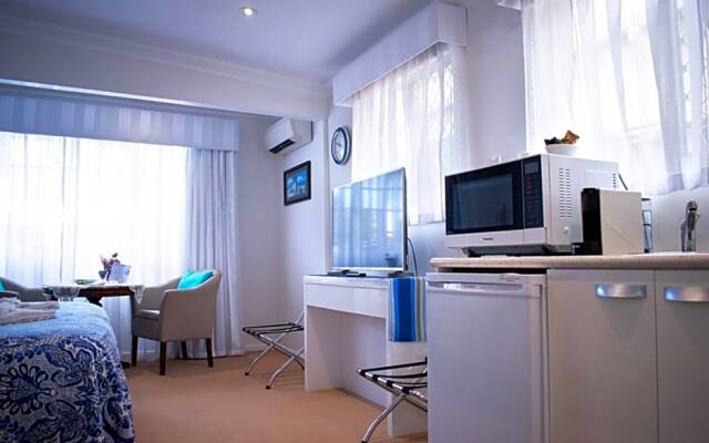 Boathouse Bunbury Bed & Breakfast