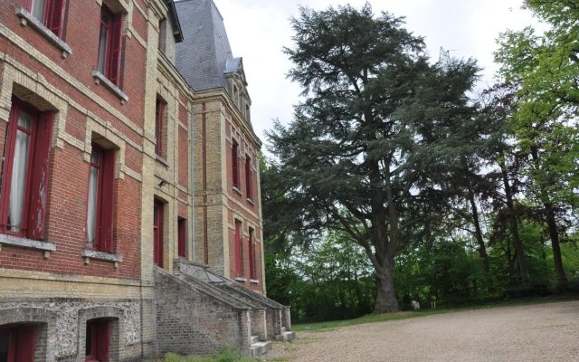 Château De La Croix Bizet