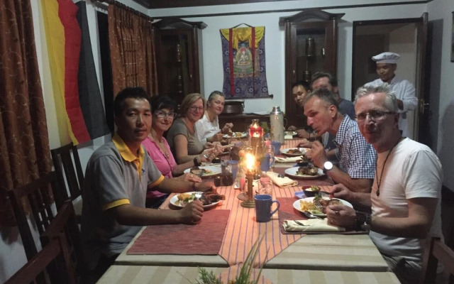 Sherpa Home Hotel