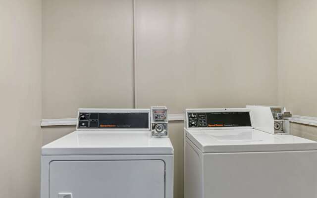 Sleep Inn near I-80 and I-94