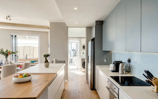 Private Pool Tranquility at Ocean Penthouse Retreat