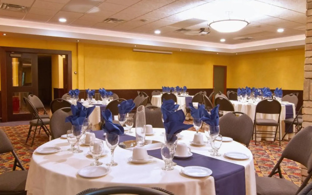 Park West Inn