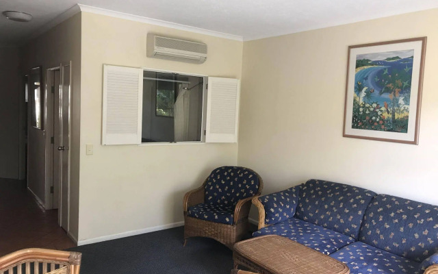 Villa Vaucluse Apartments of Cairns