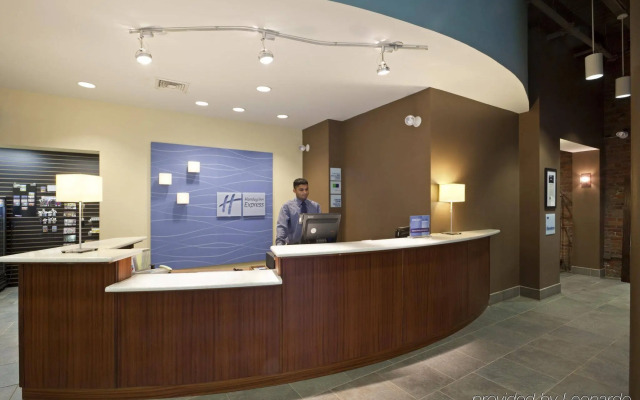 Hotel Indigo Boston Garden