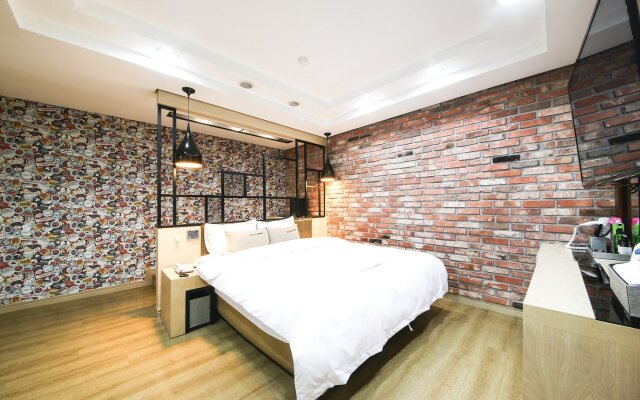 Gupo Boutique Hotel