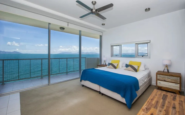 1 Bright Point Apartment 5301