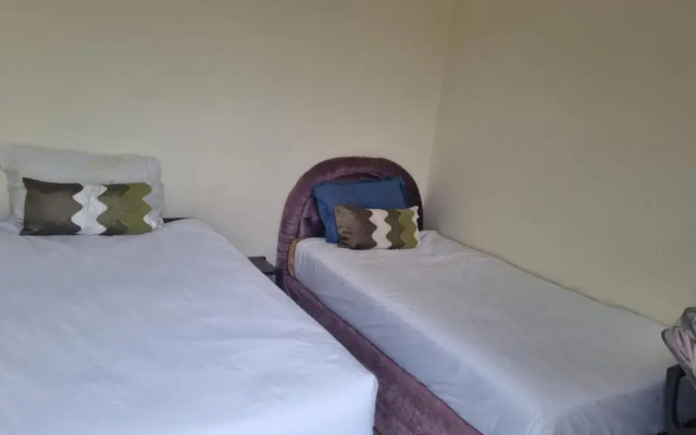 Home Feeling Guest House