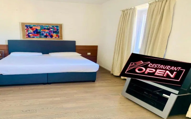 Hotel Gamper – Guest Rooms – Bellinzona