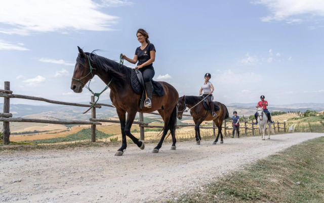 Tuscany Equestrian