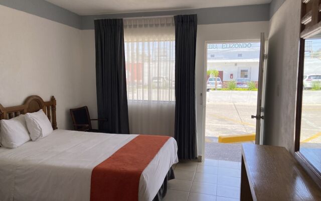 Hotel Los Robles