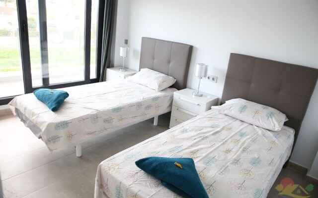 Casa Blanco - Luxury Detached Villa