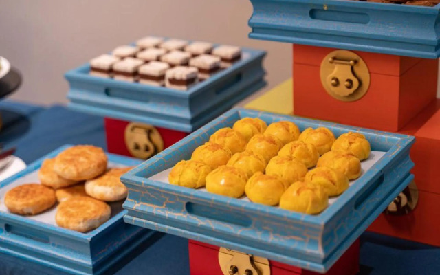 Novotel Jinniu Hotel