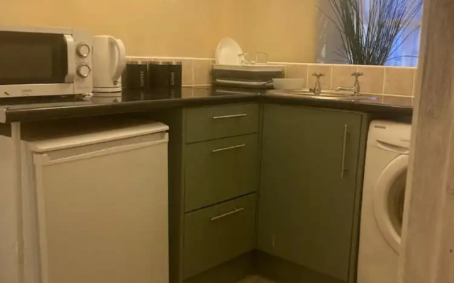 Dine & Rest, 1 Bedroom Apartment at Little India