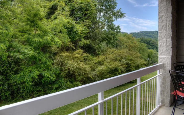 Whispering Pines 321