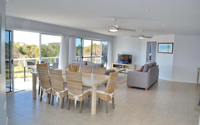 Ocean Shores Apartment 17