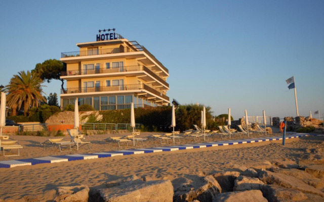 Grand Hotel L'Approdo