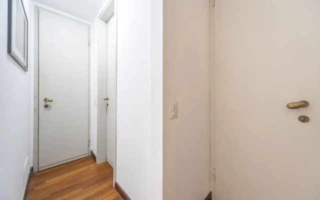 S Marco - Bright Central 1bdr With Balcony in Brera
