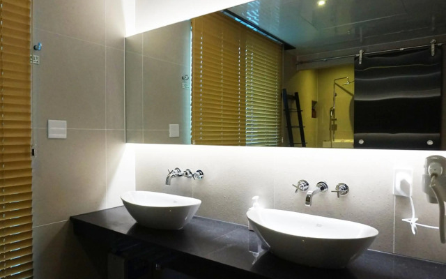 Louis Boutique Hotel