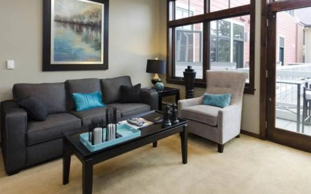 Howelsen Place H307a