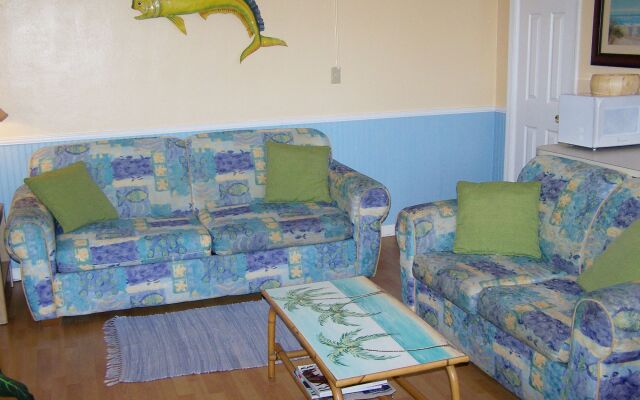 Gulf Winds Beach Resort