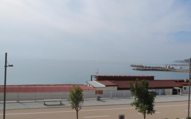 Monolocale Ad Ospedaletti