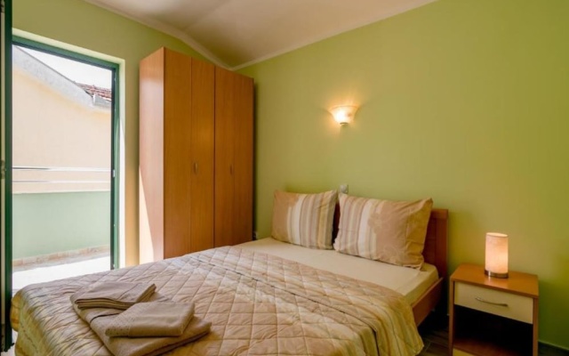 Amor Residence