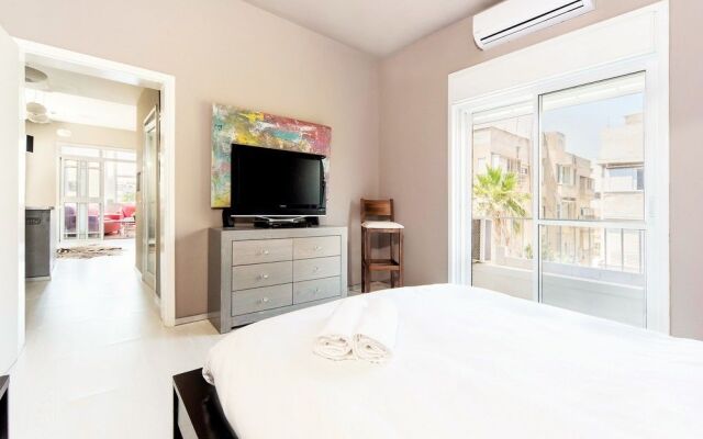 Sea N'Rent - 55 Pinsker Tel Aviv