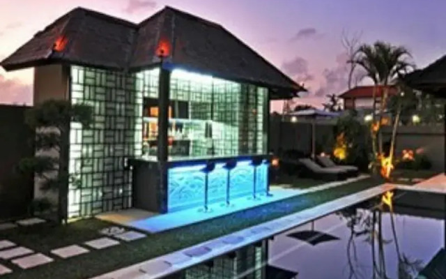 Villa Samudra Raya