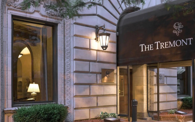 Tremont Hotel by SB at Chicago Magnificent Mile