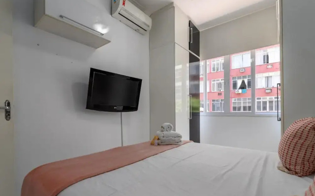 Perfect in Copacabana Comfortable Room Br401