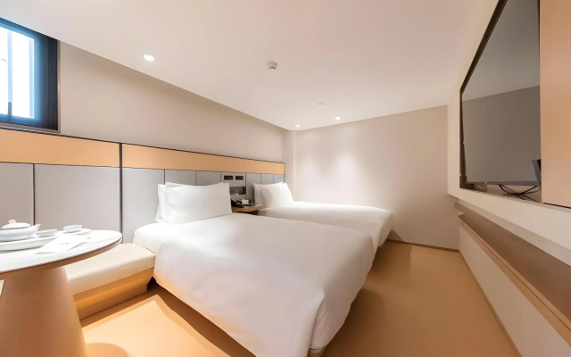 Ji Hotel Shanghai Longyang Road Magnetic Levitation Station