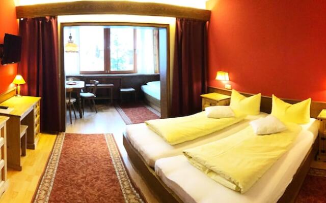 Zellerwirt Hotel & Restaurant