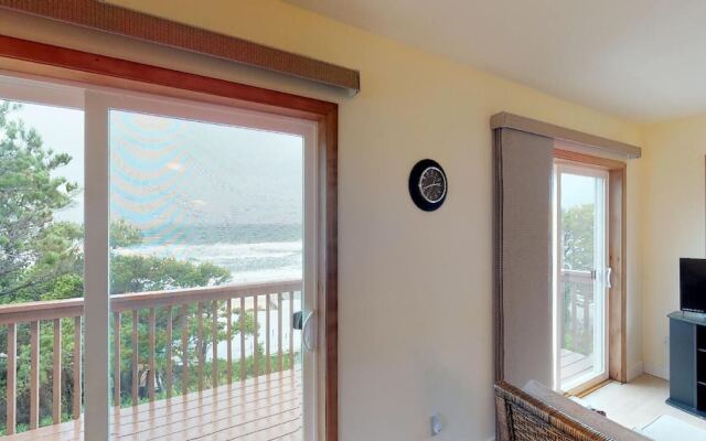 Breaking Waves Retreat