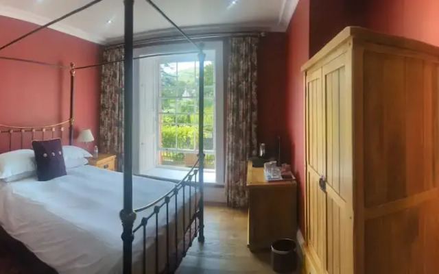 Glenridding Manor House