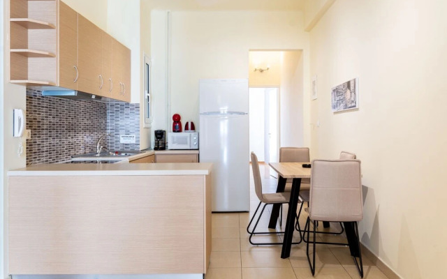 Arvali Glamorous and Quiet apartment