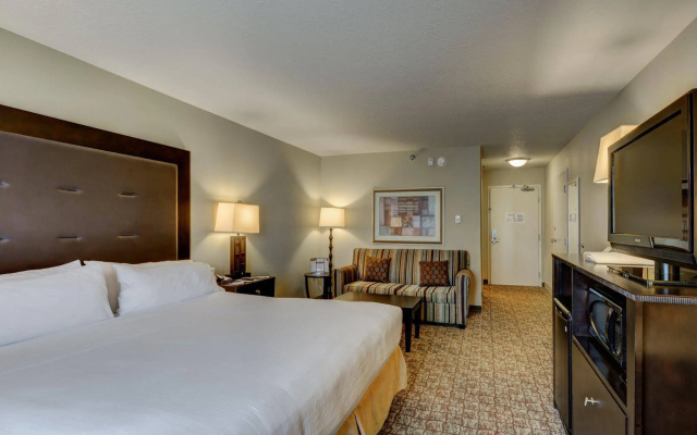 Holiday Inn Express Columbus-Dublin by IHG