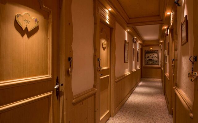 Neige et Roc, The Originals Relais