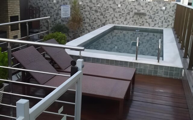 Apto a 300m da Praia de Intermares