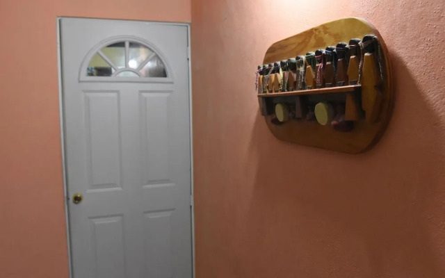 Cancun Guest House 6