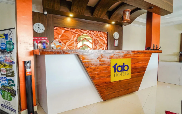 Fabhotel Central Inn Residency