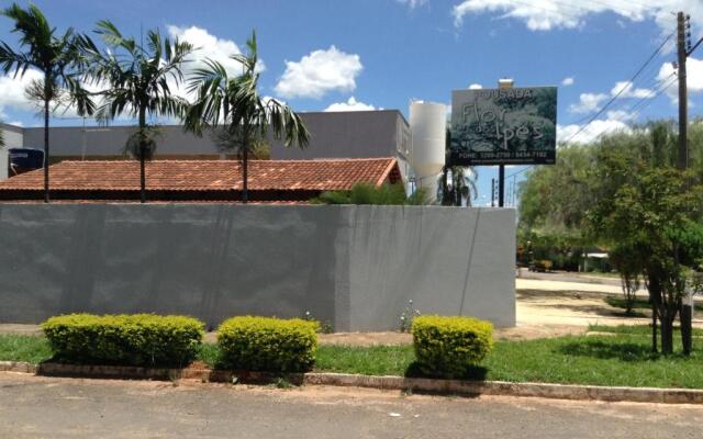 Pousada Flor Dos Ipês