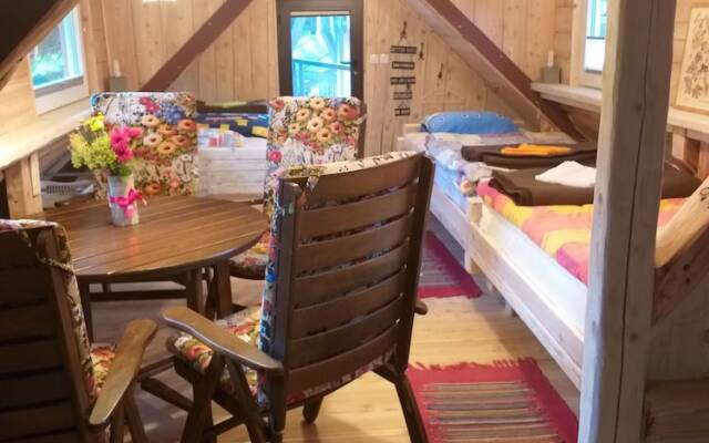 Cvet gora - Camping, Glamping and Accomodations - Hostel